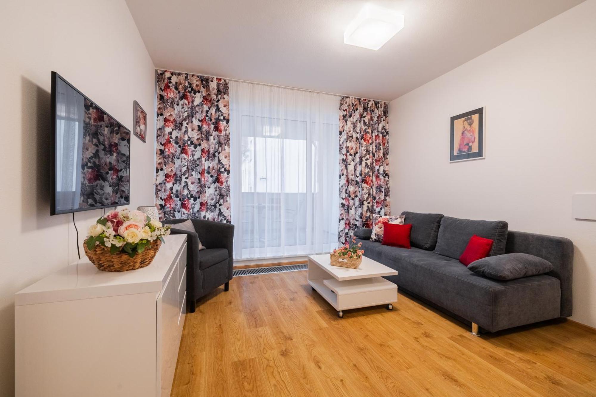Apartmany Viva Třeboň Екстериор снимка